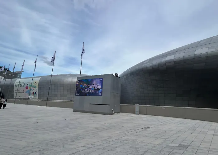 Arca Jongno